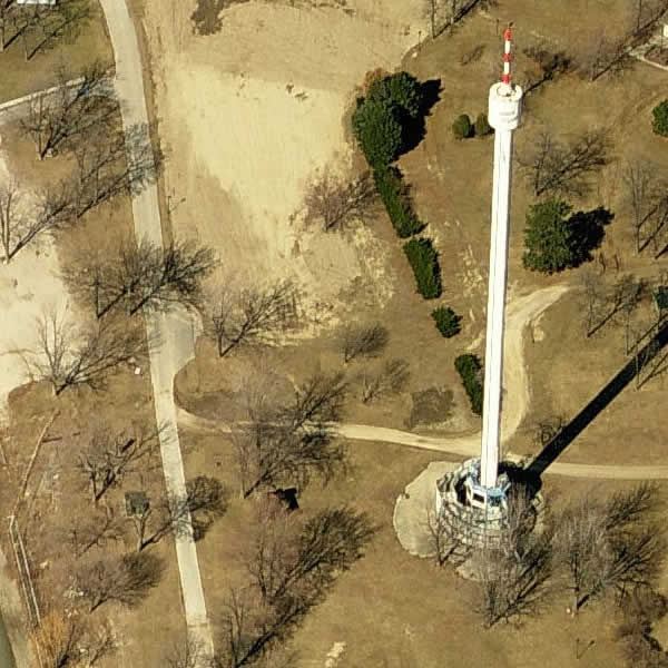 Bob-Lo Island - Space Needle 2006 (newer photo)